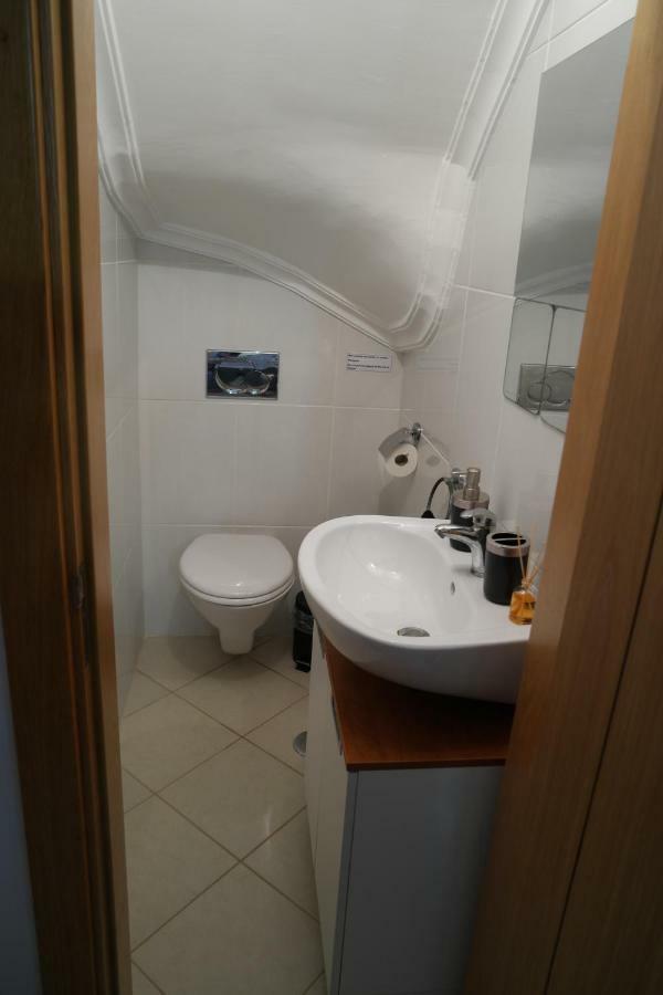 הוילה לאגוּ‏ש Welcome House מראה חיצוני תמונה